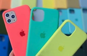 SILICONE CASE ZA IPHONE 11